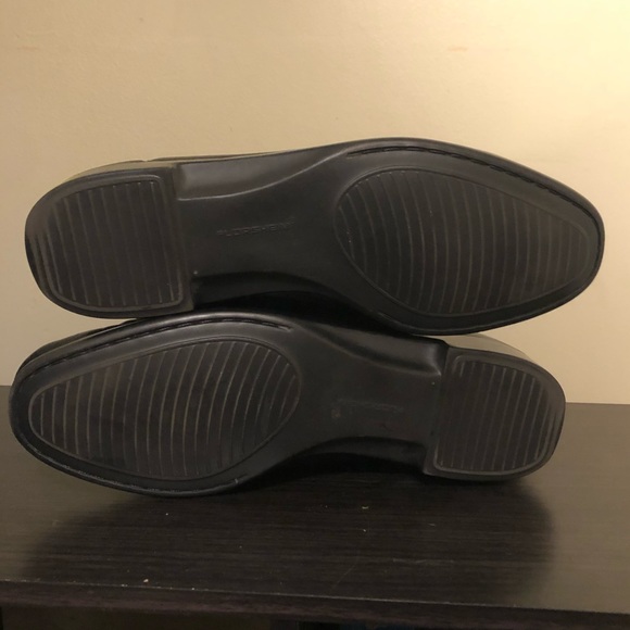 Florsheim Comfort Black Leather Men’s Slip-On Loafer - Picture 4 of 7